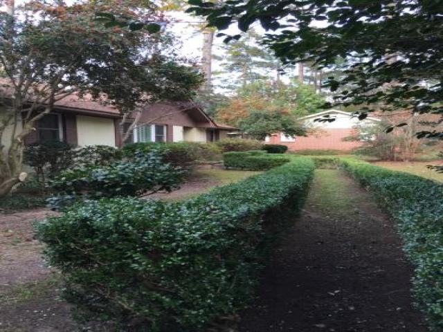 311 Fontaine Dr - Photo 2 of 2