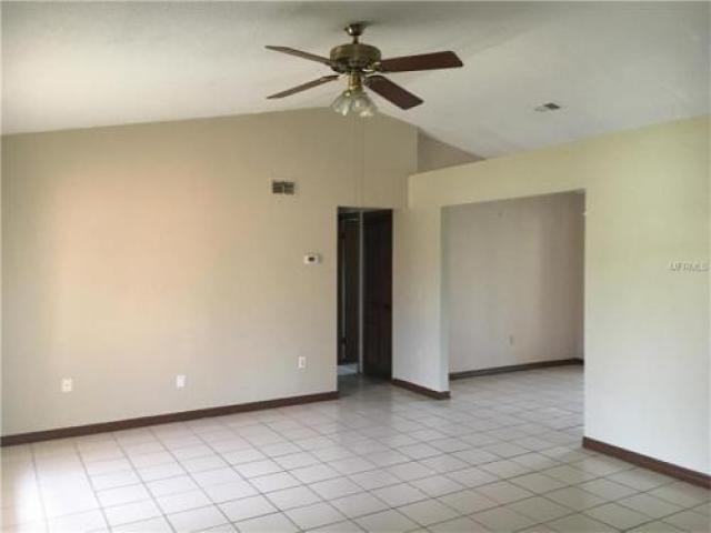 2071 Galahad Dr - Photo 2 of 3