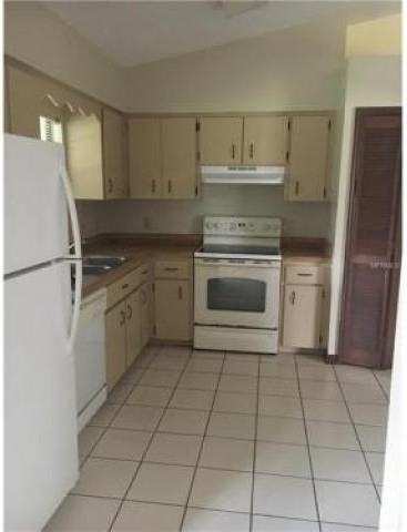 2071 Galahad Dr - Photo 3 of 3