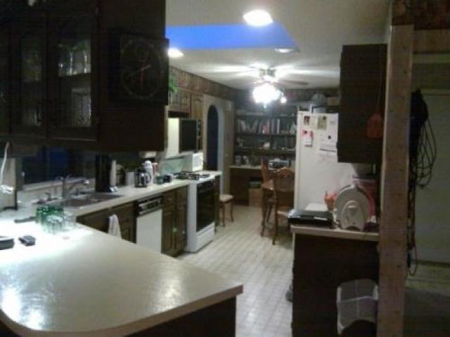 198 E Park Ave - Photo 2 of 6