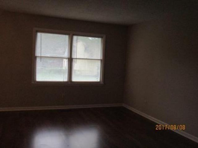 2802 Rainwater Rd - Photo 3 of 6