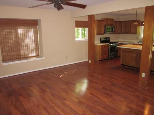 1274 Timberbranch Ct - Photo 3 of 6
