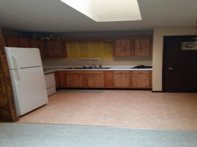 2027 Pennsylvania Ave E - Photo 3 of 5