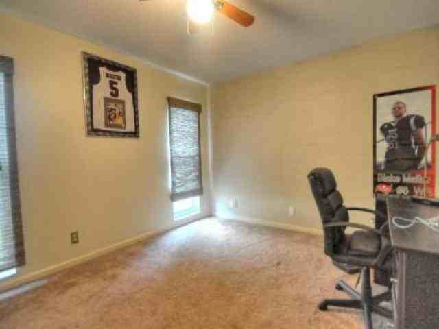 19820 Sedgefield Terrace - Photo 3 of 6