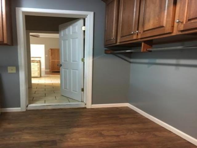 102 Main St - Photo 3 of 6