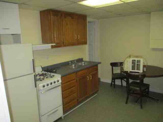 1210 Beaver Rd - Photo 3 of 4
