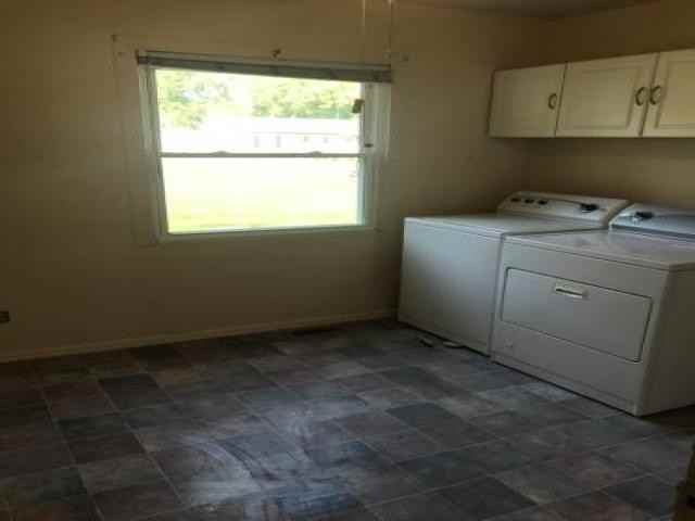 1814 Rieder St - Photo 3 of 6