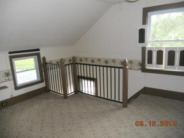 102 Jefferson Stree - Photo 3 of 6