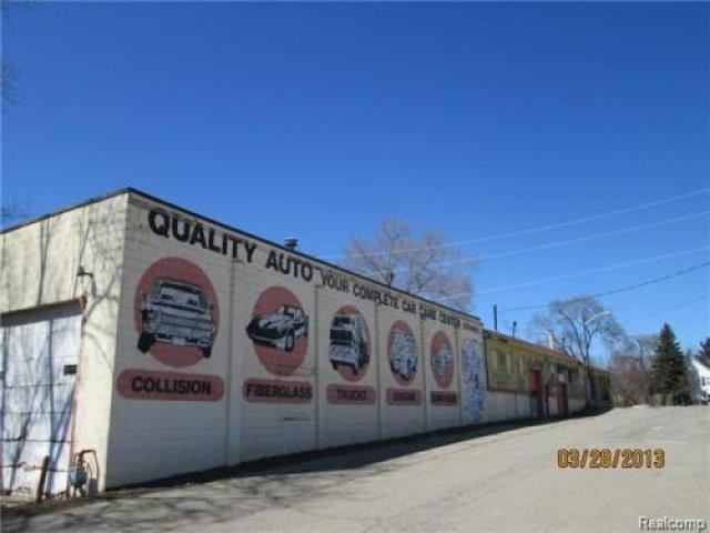 211 W Main St - Photo 2 of 3