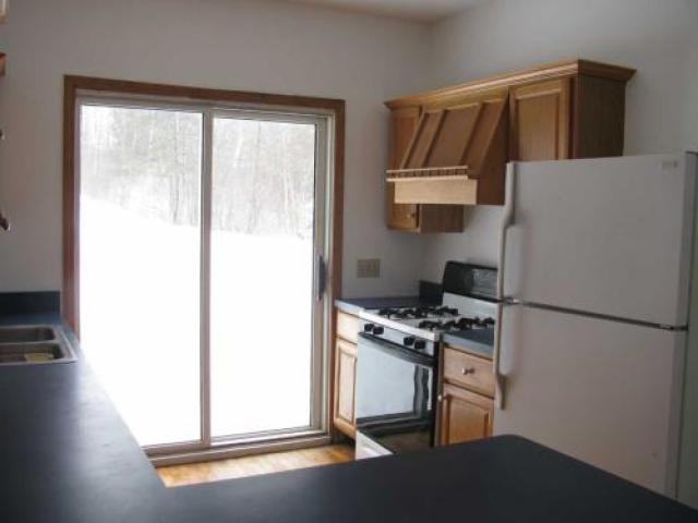 11754 Lakeland Ave - Photo 3 of 6