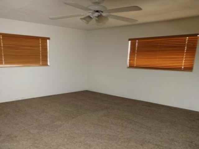 433 30th Ave N - Photo 2 of 5