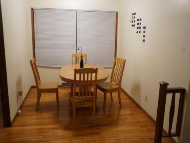 324 N Genevieve St - Photo 3 of 4