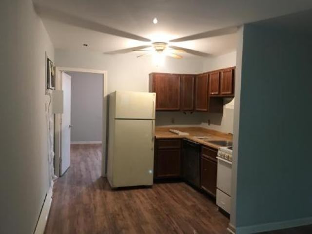 209 Cedarmont Cir - Photo 3 of 6