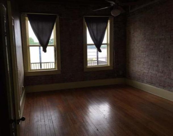 131 W Gallatin St - Photo 3 of 6