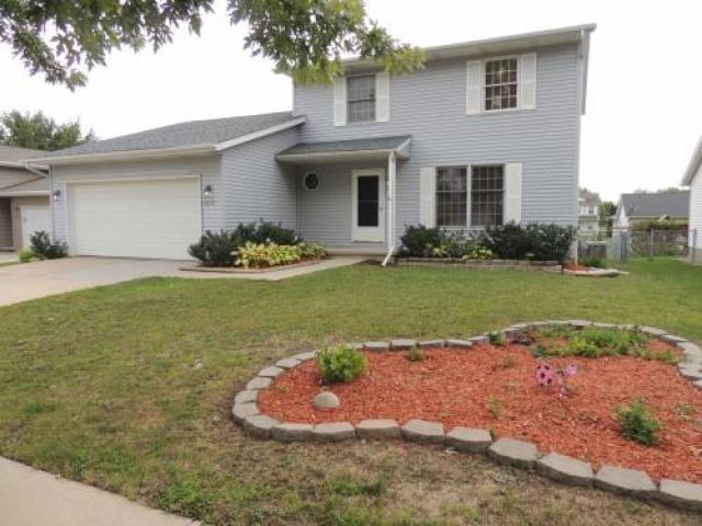 2814 Rocksbury Dr - Photo 2 of 6