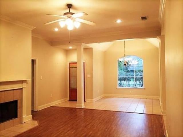 34 Hickory Dr - Photo 2 of 6