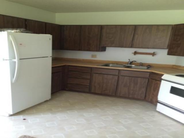 113 Eastgate Dr - Photo 2 of 6