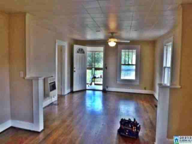 5301 Java Ave - Photo 3 of 6