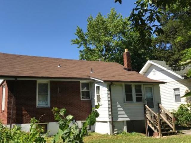 8108 Washington St - Photo 3 of 6