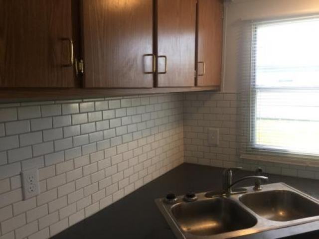 12935 Fairview Dr - Photo 2 of 6