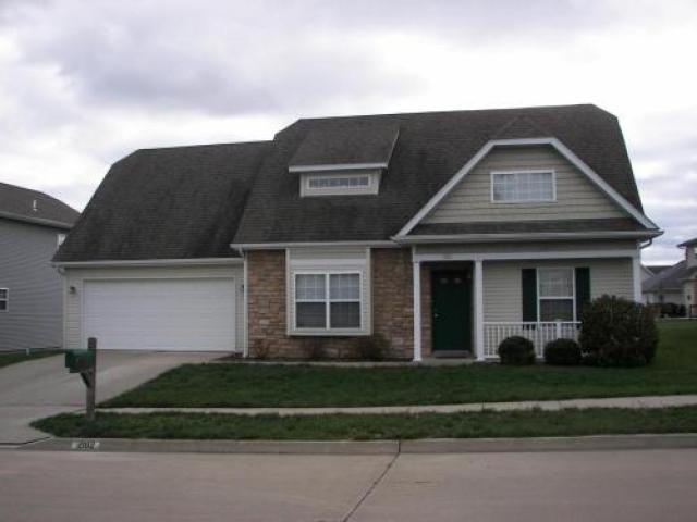 2102 Windstone Dr - Photo 2 of 6