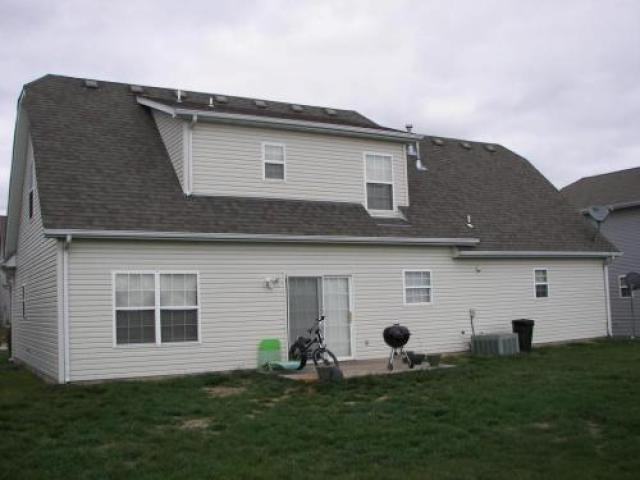 2102 Windstone Dr - Photo 3 of 6