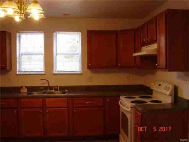416 Ann St - Photo 3 of 6