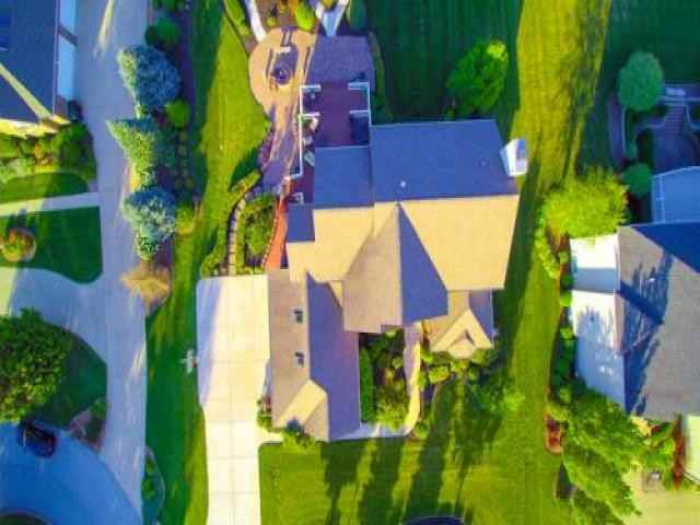 1088 Country Ln - Photo 2 of 6