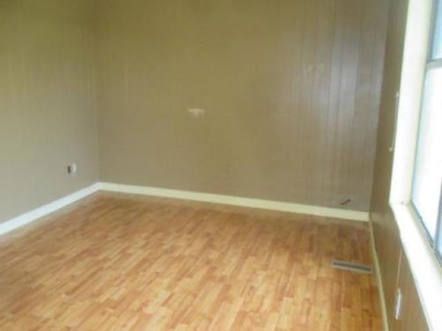 106 Pine Haven Dr - Photo 3 of 6