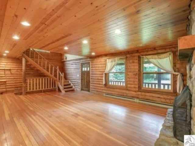 5821 Morning Star Dr - Photo 3 of 6