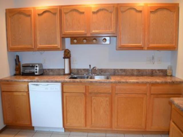 436 Keller St - Photo 3 of 6