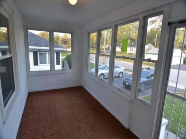 812 Morgan St - Photo 2 of 6