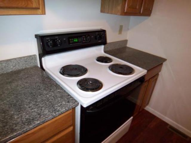 2016 Austin Dr - Photo 2 of 6