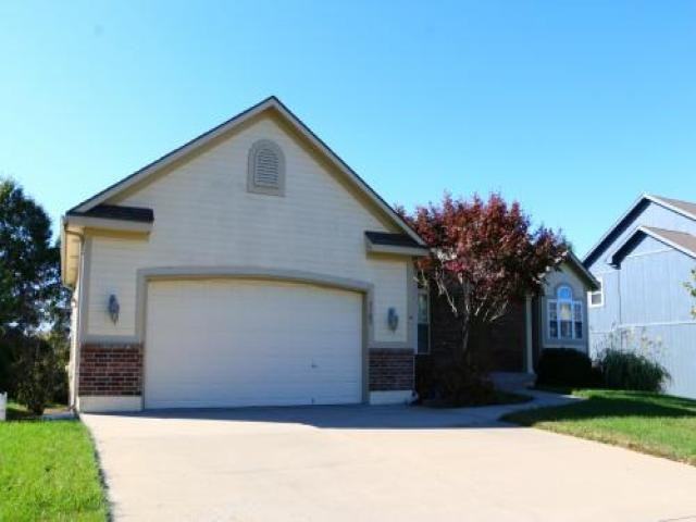 3102 S Prescott Ave - Photo 2 of 6