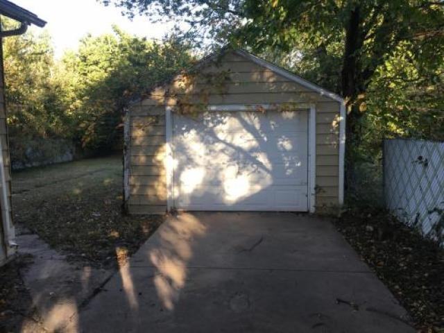 1120 N Cleveland - Photo 2 of 6