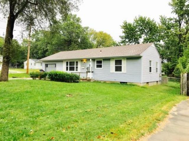 7101 Reeds Rd - Photo 2 of 6