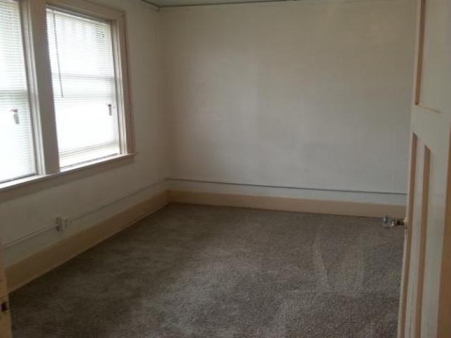 1215 Douglas St - Photo 3 of 6