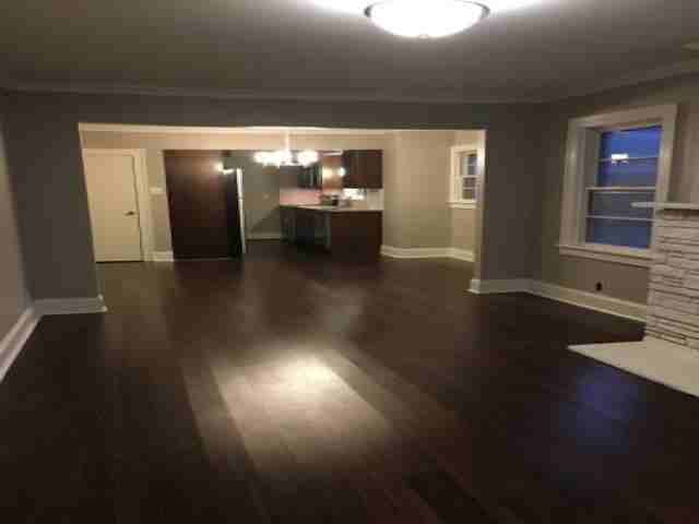 1015 Polk Blvd - Photo 2 of 6