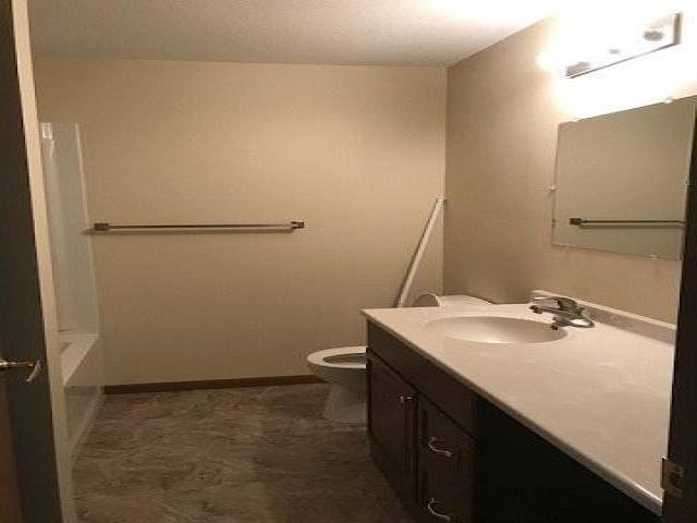 603 9th Ave N - Photo 2 of 5