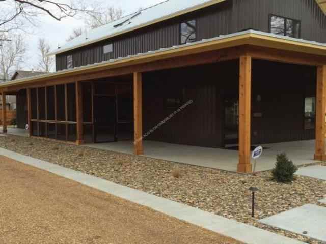 607 Elm St - Photo 2 of 6