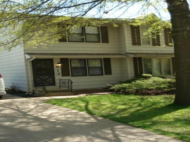 613 Hickory Hill Ln - Photo 2 of 6