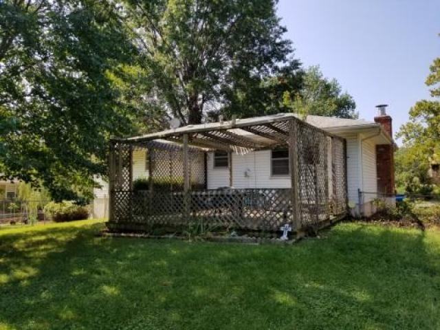 5719 N Colorado Ave - Photo 2 of 3