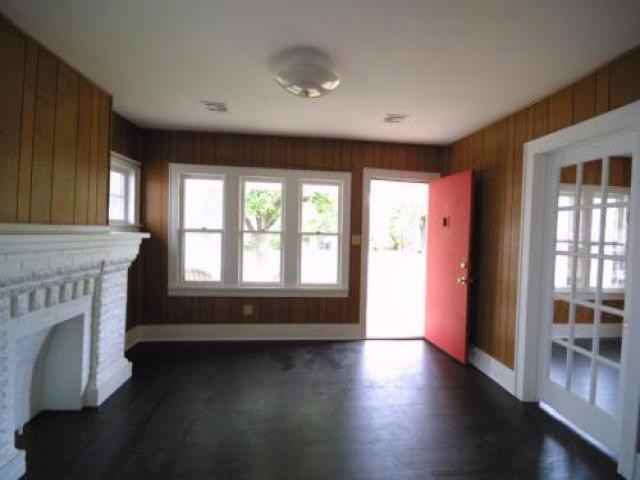 1804 NW 29th St - Photo 2 of 6