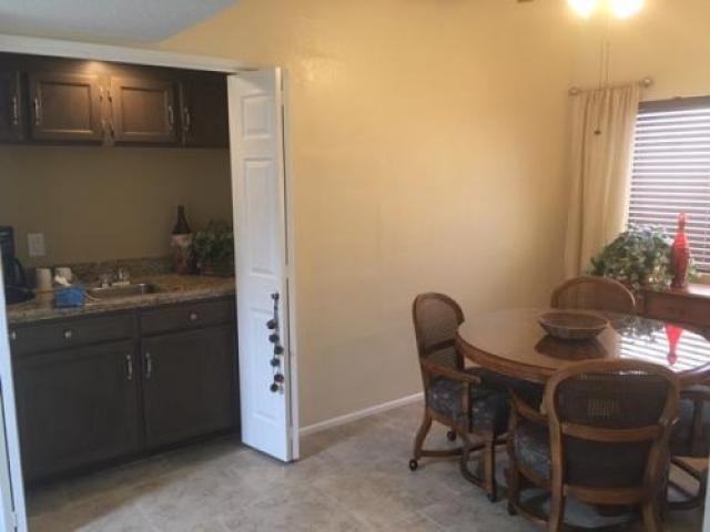 1321 W Calle Altamira - Photo 2 of 6