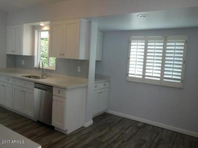 2930 N 53rd Pl - Photo 2 of 6