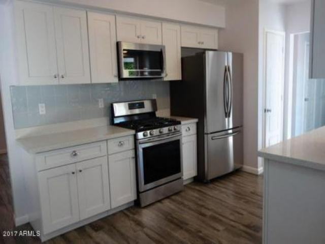 2930 N 53rd Pl - Photo 3 of 6