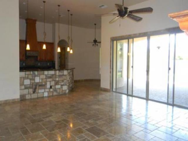 18015 W Solano Dr - Photo 2 of 6