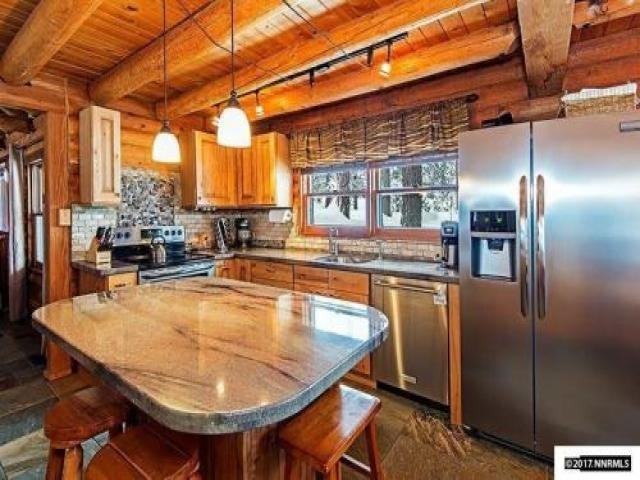 17220 Big Pine Dr - Photo 2 of 6