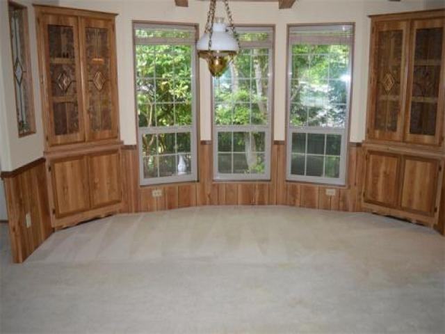 17312 119th Ave NE - Photo 2 of 6