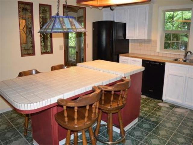 17312 119th Ave NE - Photo 3 of 6